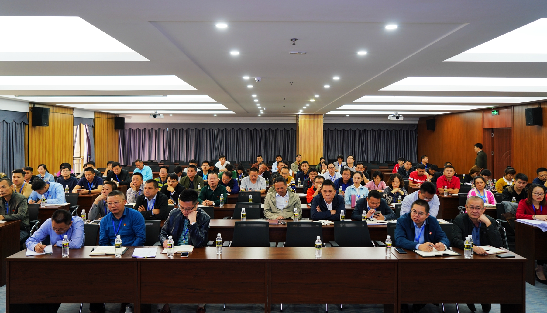 中国·88038威尼斯(股份)有限公司-官方网站